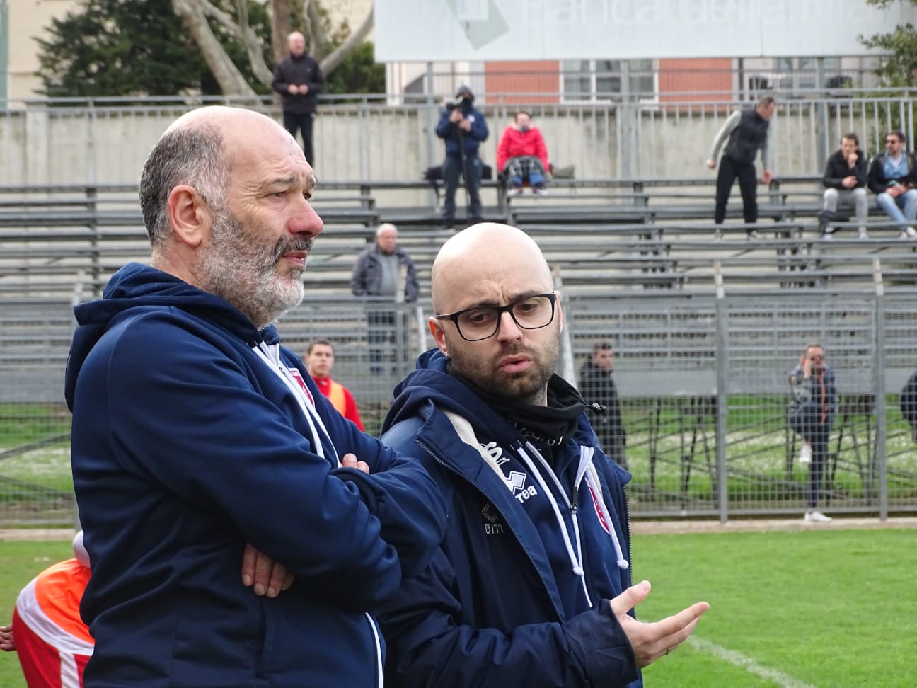 Marco Teodori analizza una partita di calcio
